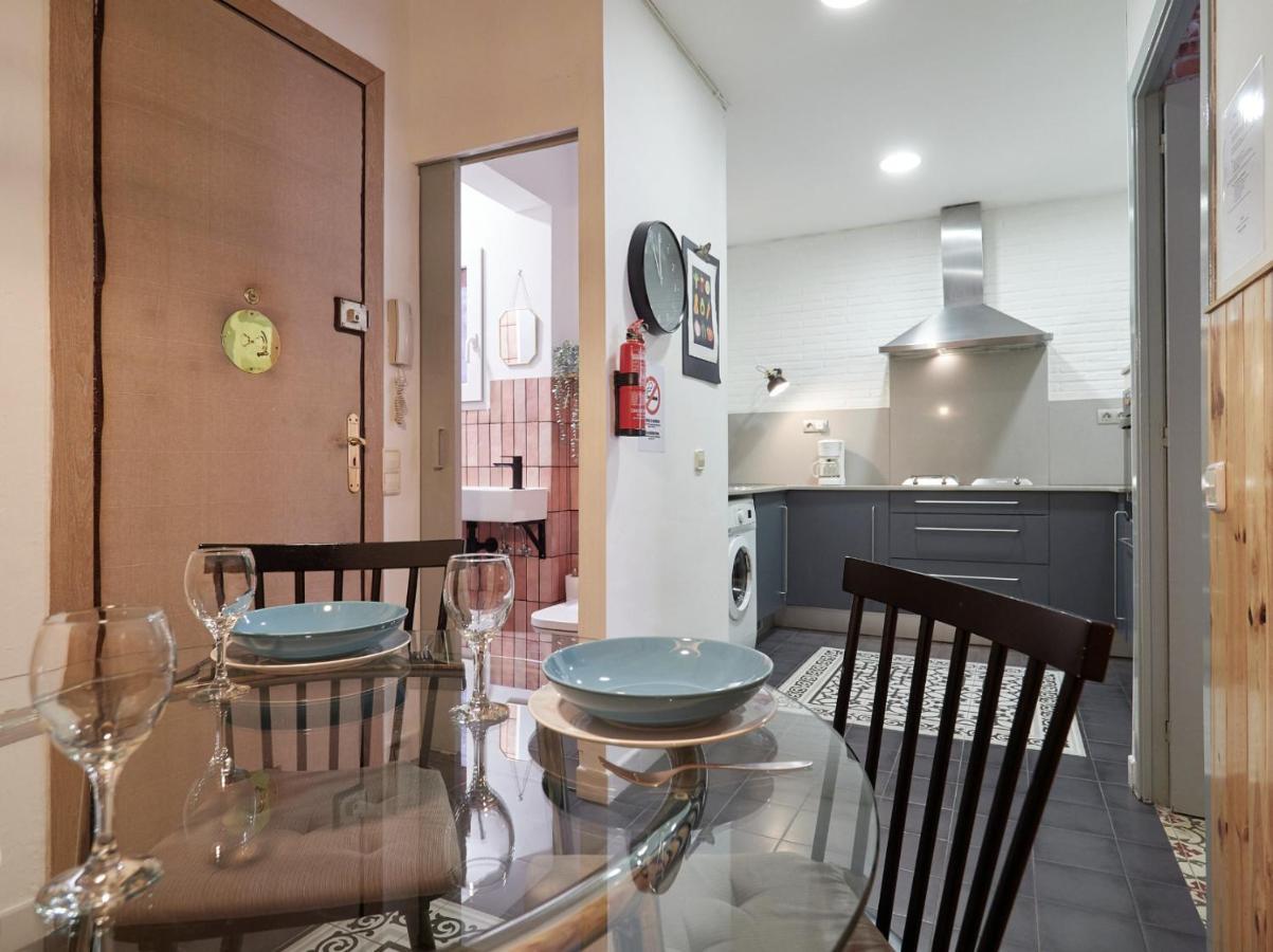 Almodovar Apartment Barcelona
