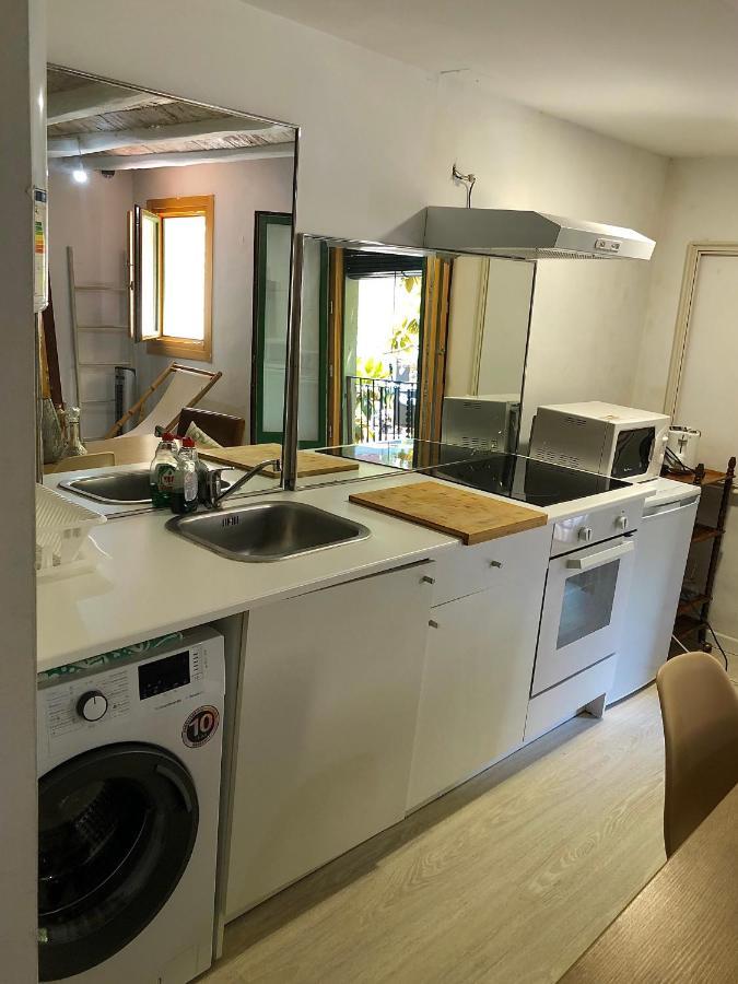 Cozy Studio In Central Area Of Apartment *