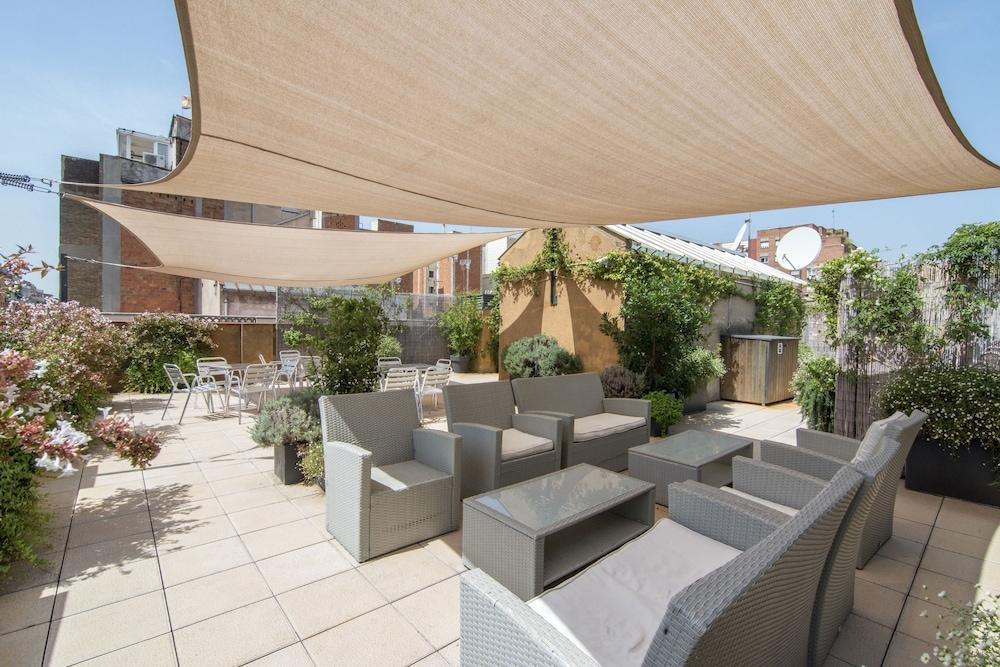 Happy People Sagrada Familia St Pau Apartamento Barcelona