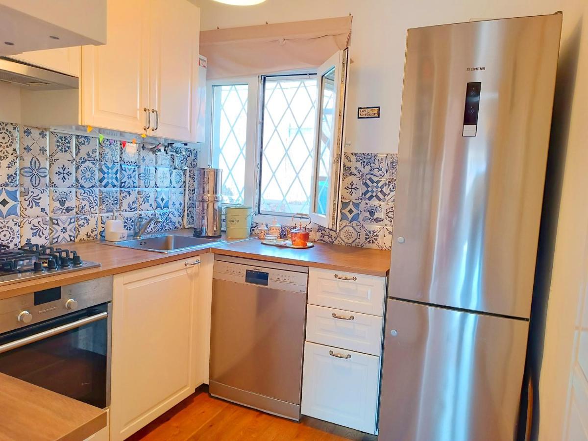 House With Pool Near Park Guell Vakantiehuis *