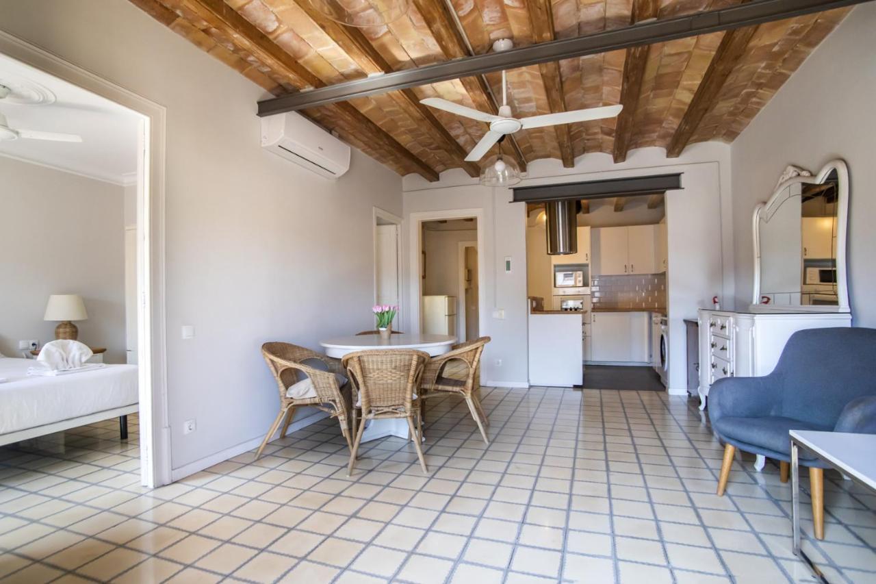 Apartment 41cob1019- Charming Rustic Barcelona