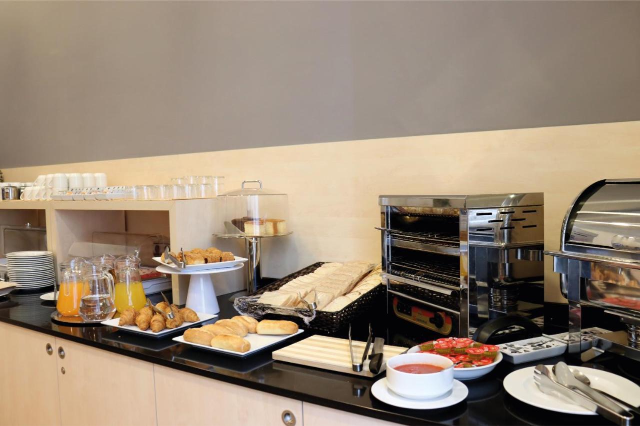 Hotel Onix Rambla