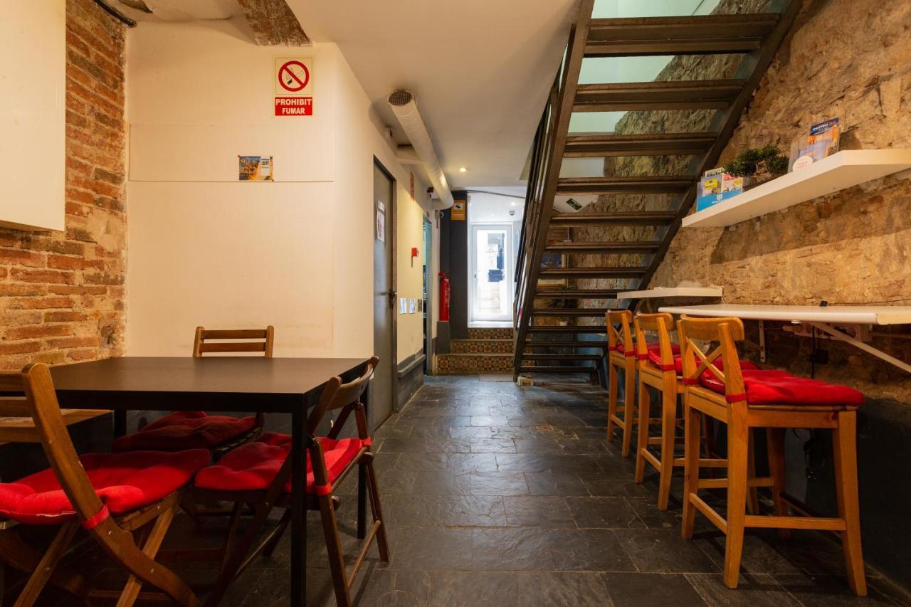 Mambo Tango Hostel *