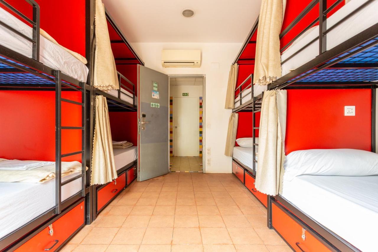 Mambo Tango Hostel Barcelona