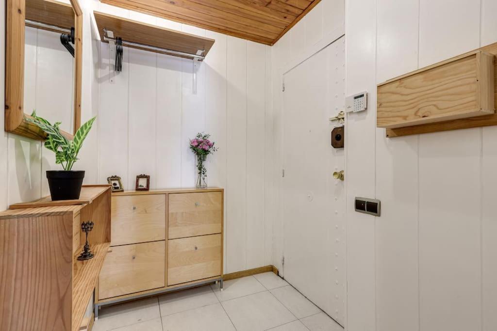 Penthouse With Big Terrace, Quiet Area, 1 Bedroom Barcelone