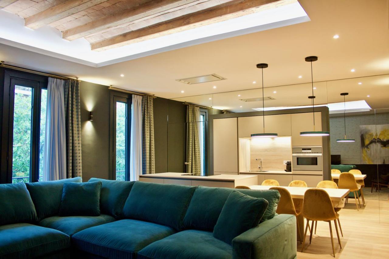 Velvet In Rambla Cataluna Apartment Barcelona