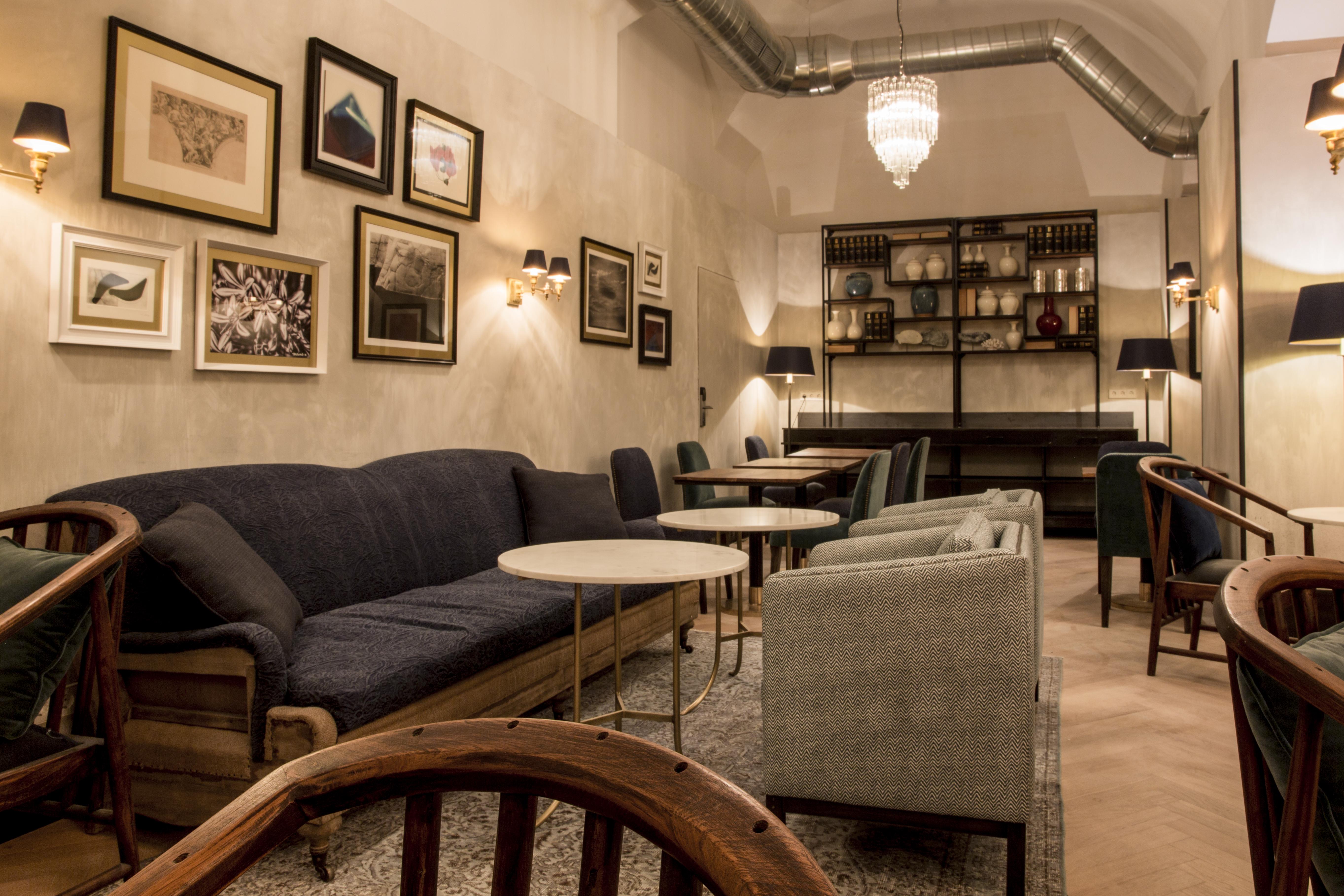 Hotel Midmost 4*