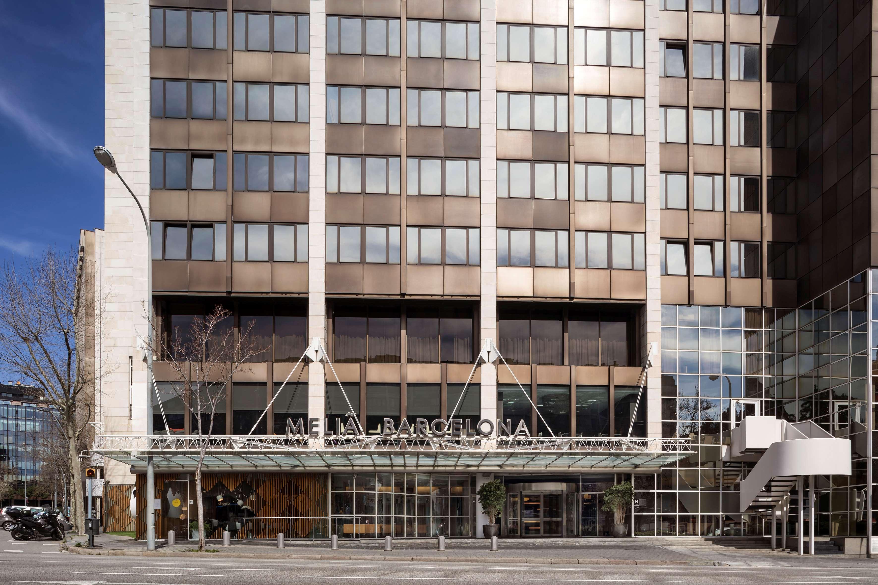 Melia Sarria 5*
