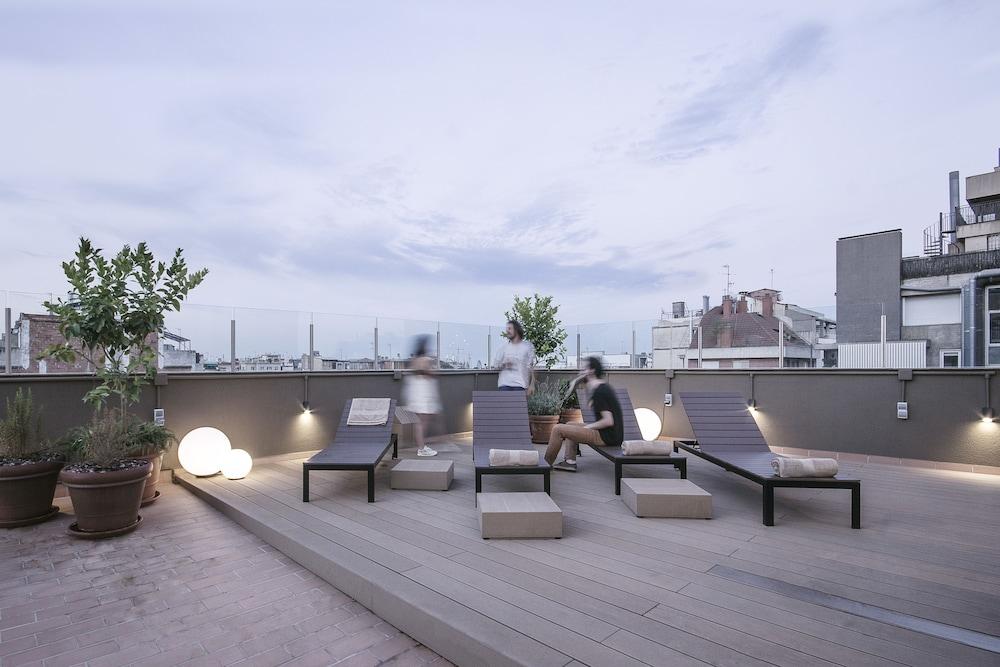 Hotel Pol & Grace 4*