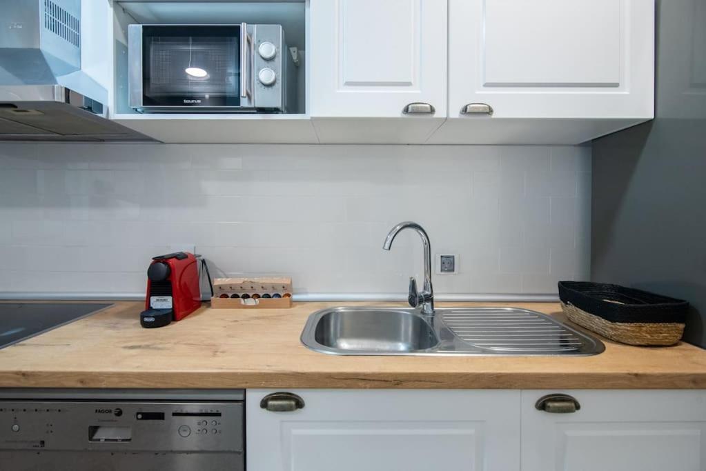 +25y Only, Family Flat Near The *