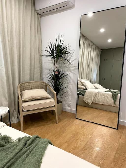 +25y Only, Family Flat Near The Appartement