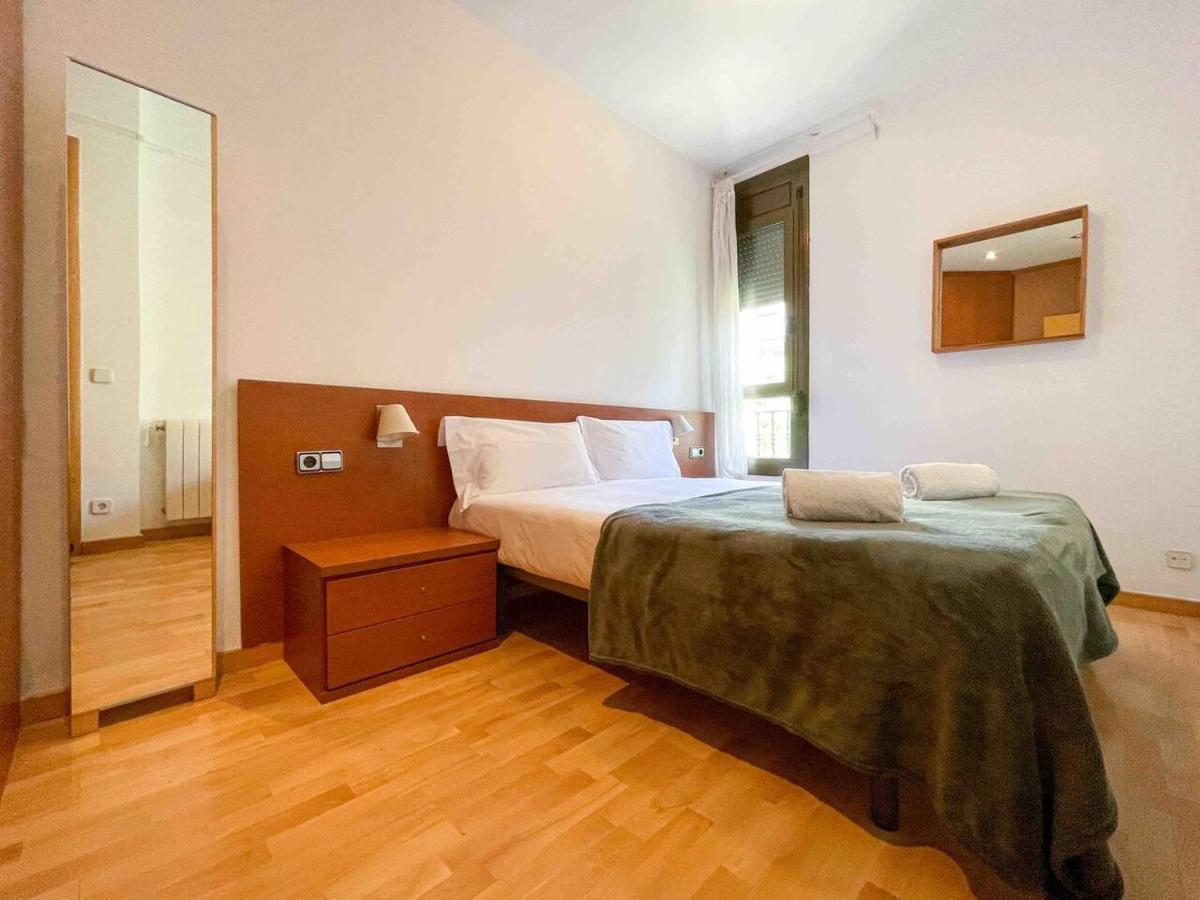 Hostourist@bcn Monumental Appartement
