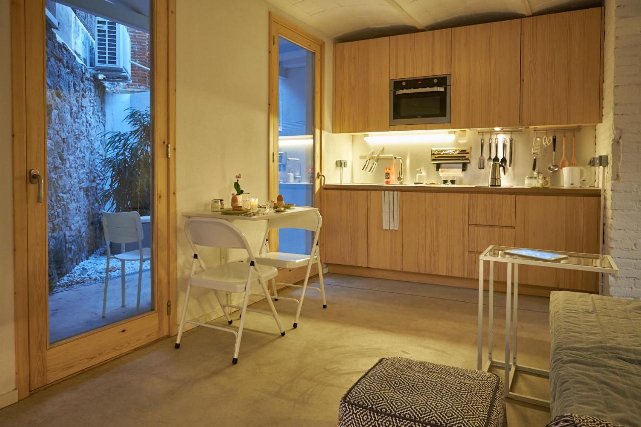 Luxury 1br With Patio Near The * Barcelone