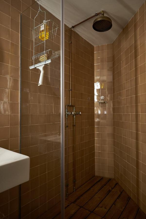 Luxury 1br With Patio Near The * Barcelone