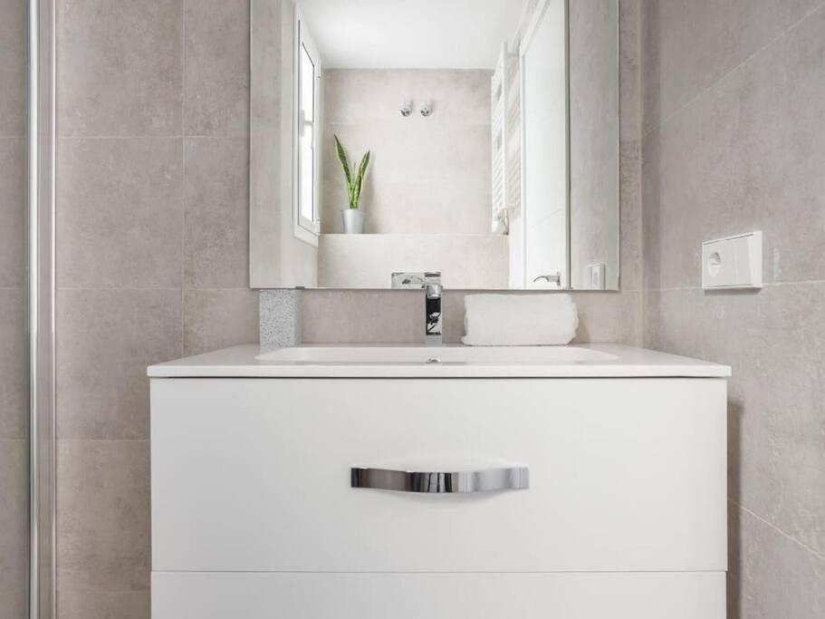 Delightfull With Terraze 3beds
