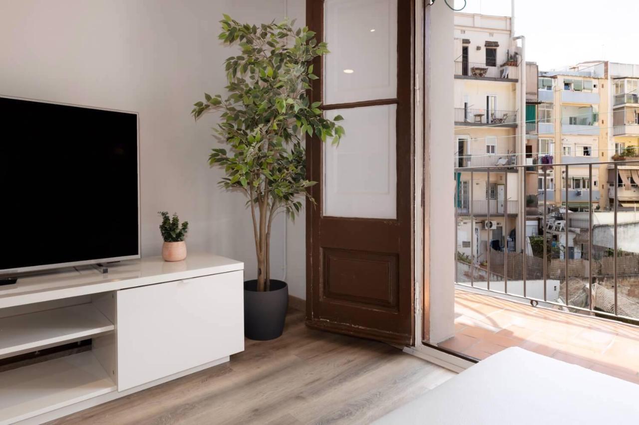 Apartment 22par1006 Newly Refurbished 2bed In Paral *
