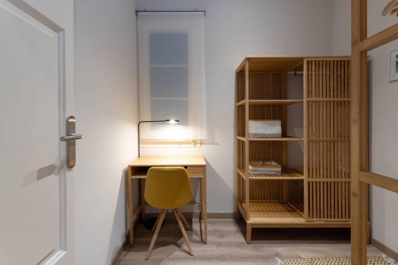Apartment 22par1006 Newly Refurbished 2bed In Paral Barcelona