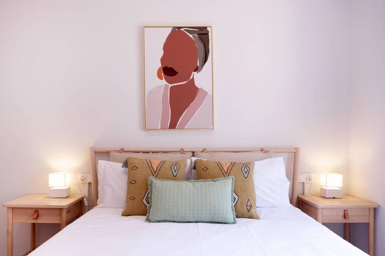 22par1006 Newly Refurbished 2bed In Paral Apartment