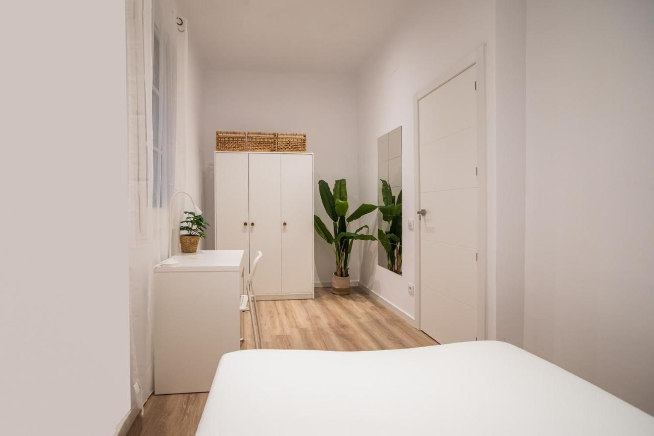 12par1003 - Luminoso Piso En Paralelo Apartment Barcelona