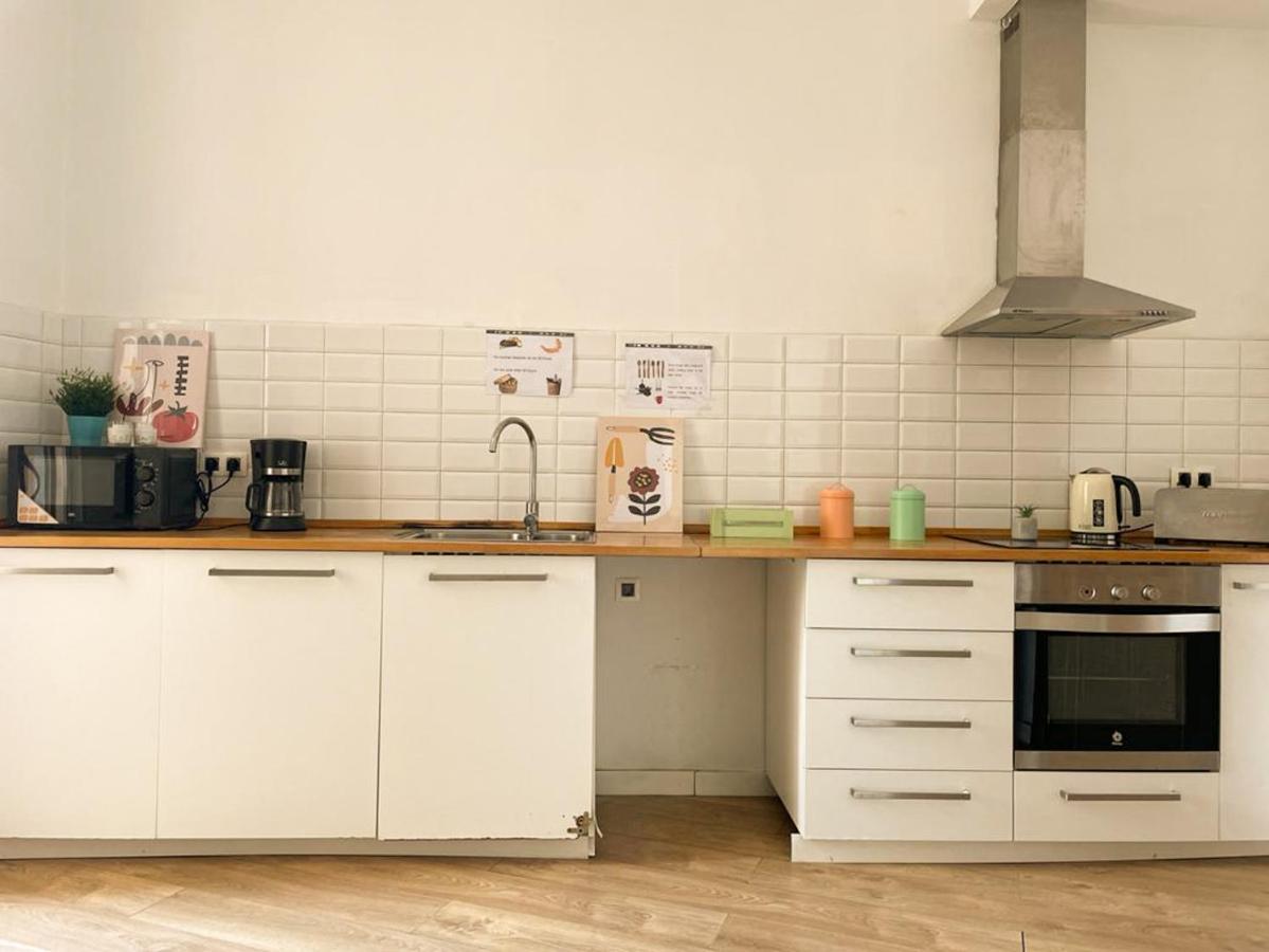 Hostel By La Rambla Rooms Barcelona