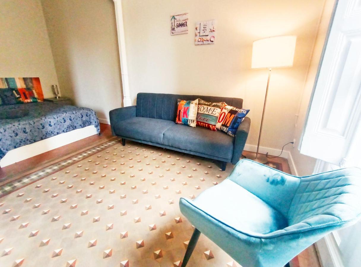Hostel By Plaza Catalunya *