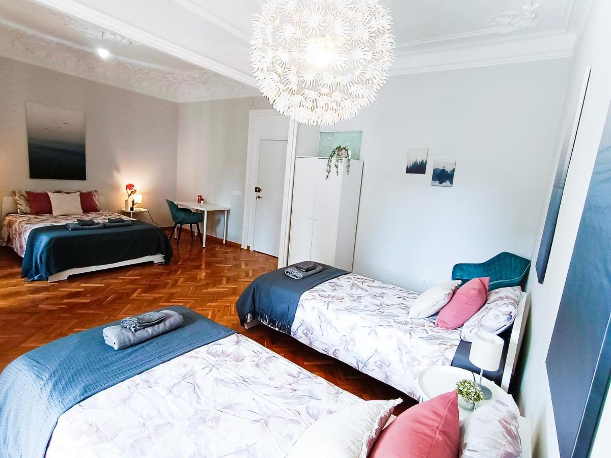 Hostel By La Pedrera - Diagonal