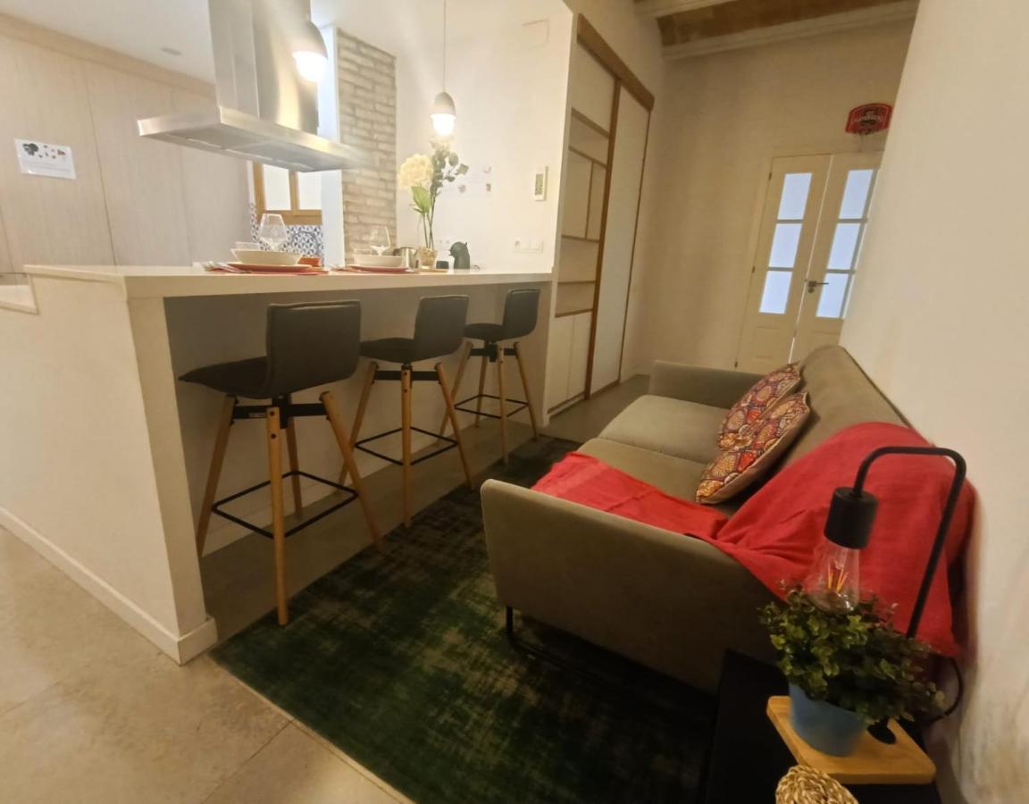 Private In Gothic Hostel *
