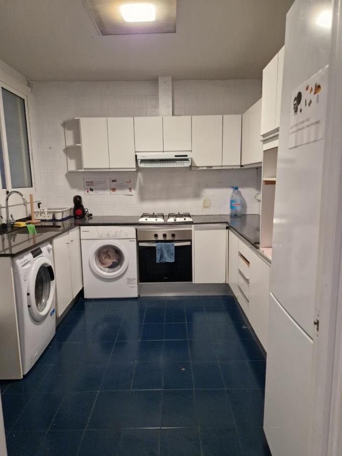 By Eixample Hostel Barcelona