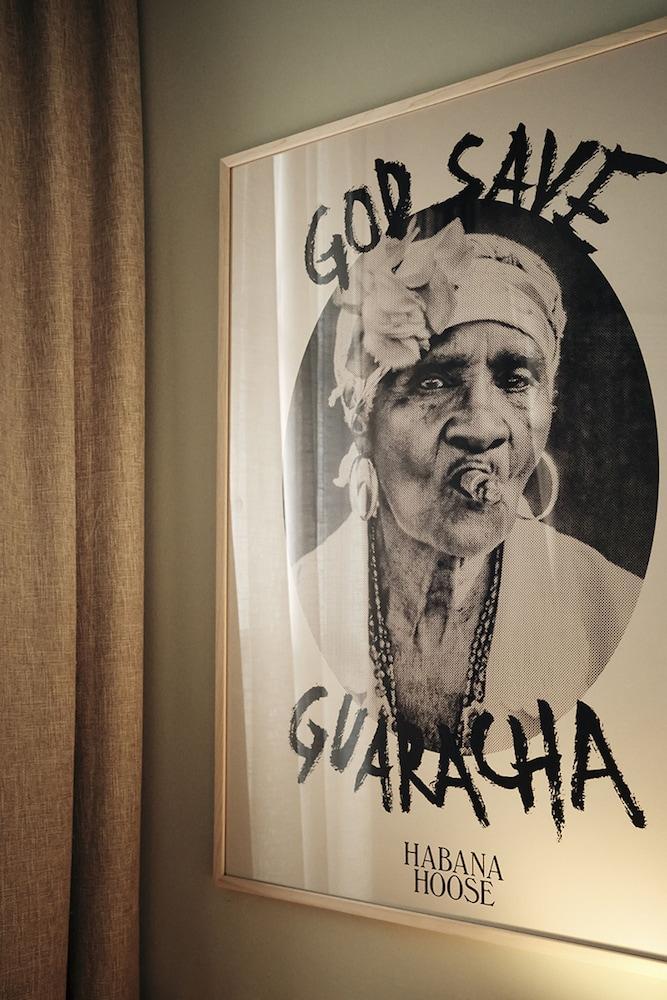 Chic&basic Habana Hoose Hotel 3*