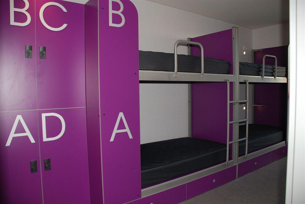 Hostel Twentytu Barcelona
