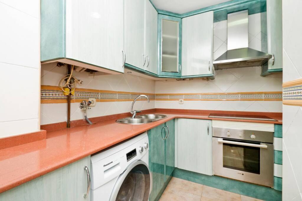 Apartment Glorias:sagrada Familia 15 Minutos - Playa 20 Minutos