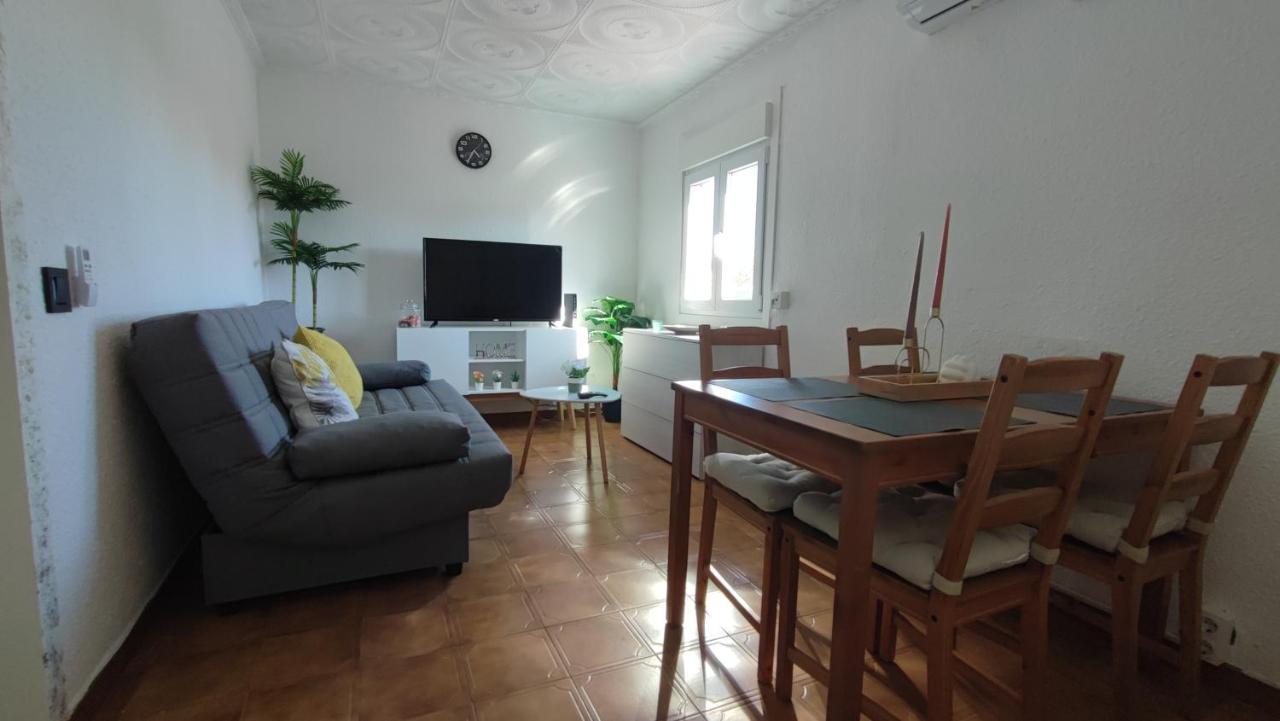 Acogedor Alojamiento En Trinitat Vella Apartamento