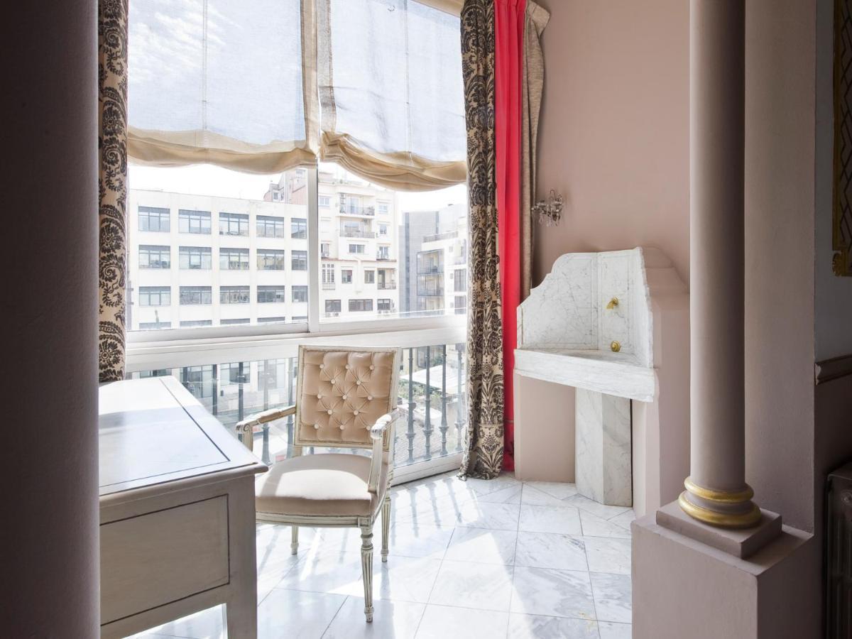Apartment Hohomes - Centric Design