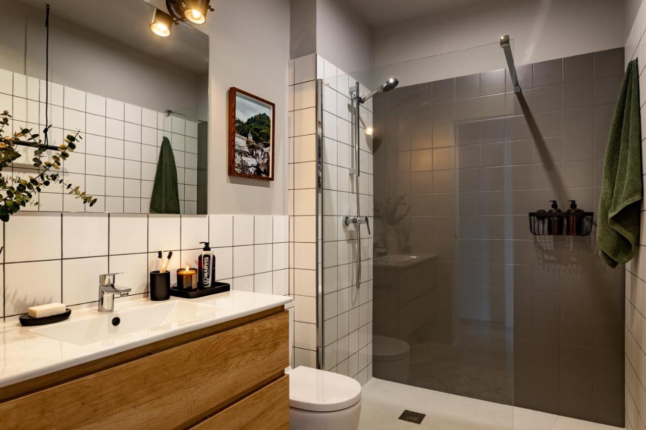 Nanay - Two Bedroom In Gracia Appartement