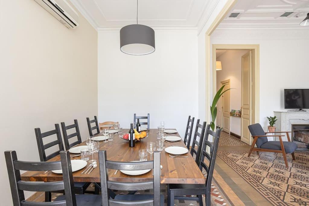 Canela Homes Consell * Barcelone