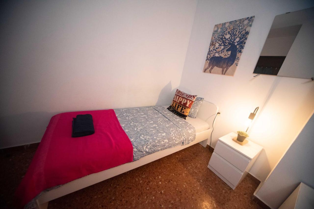 Hostel Eixample Private *