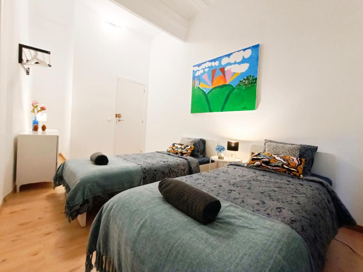 Hostel By Born