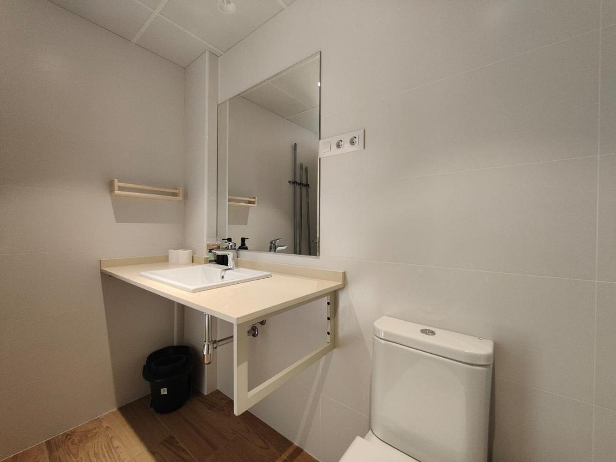Apartment Mr Luxury Born 1br With Balcony Barcelona