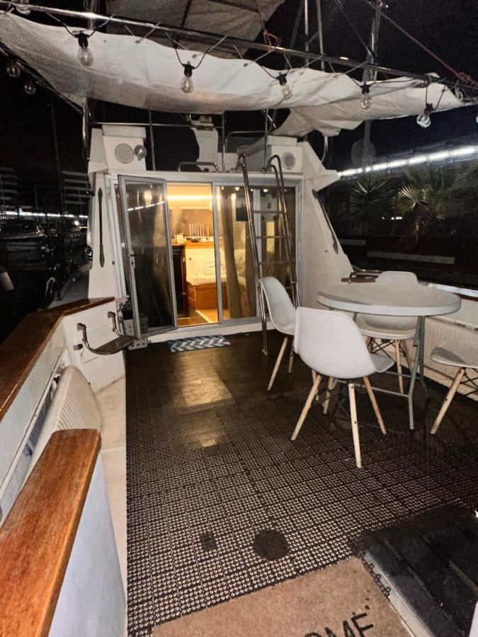 Botel Andrea House's *