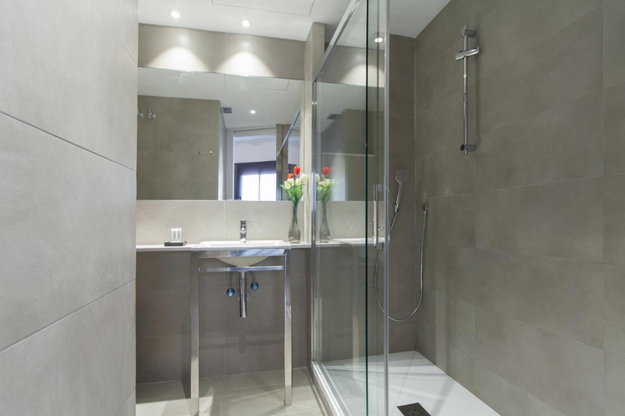 Housalia Sant Pau Views- With View On Hospital Sant Pau Apartment *