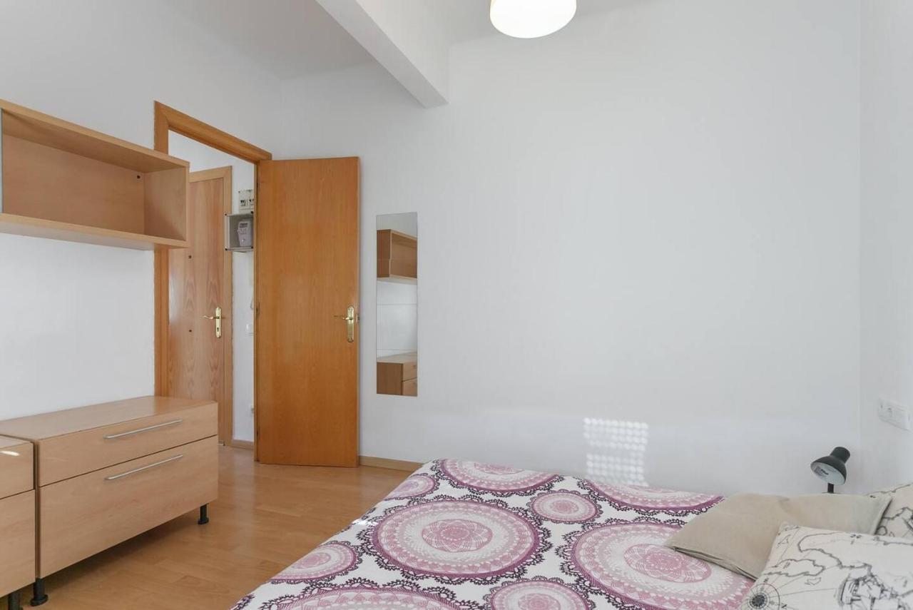 Aparteasy - Lightly, And Quiet *