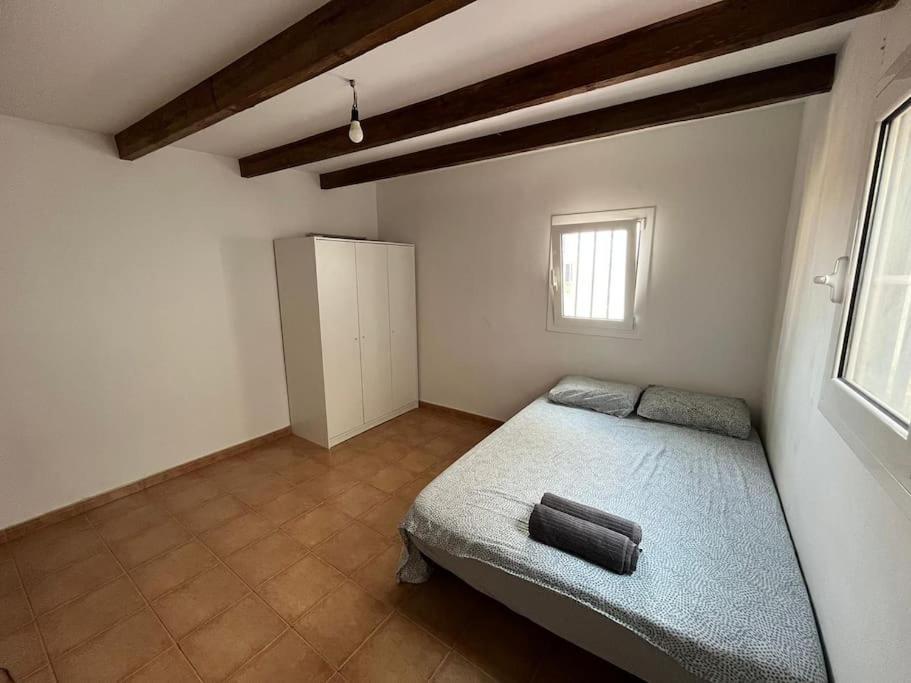 Large In El Raval Apartment