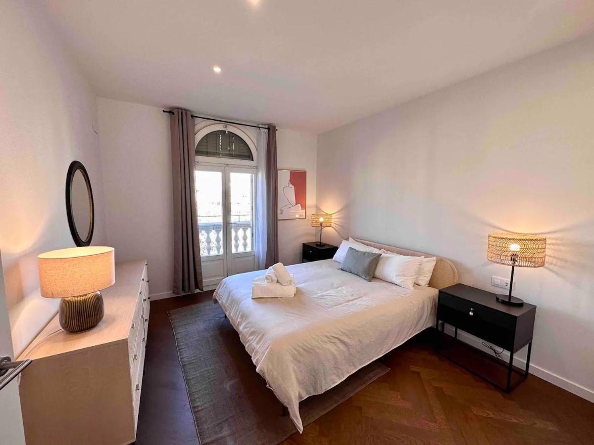 Apartamento Centro, En Diagonal Junto A Sagrada Familia