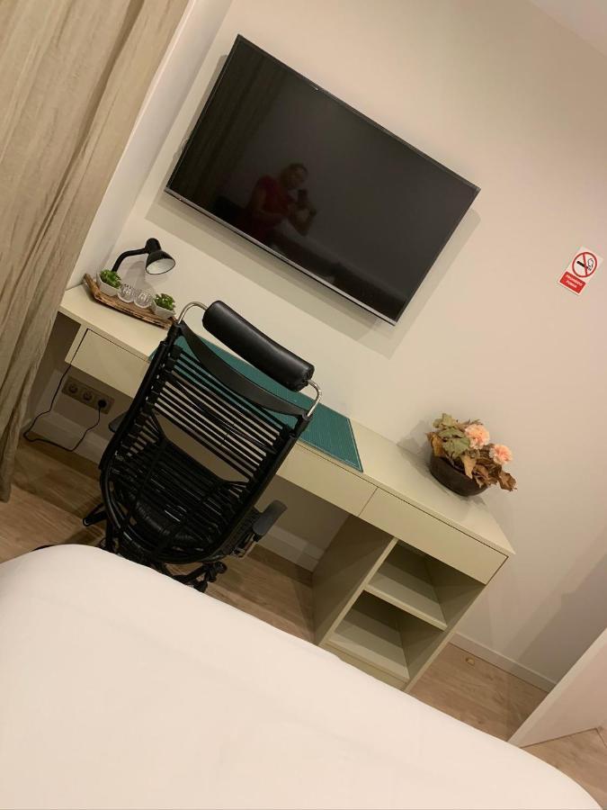 Privatunterkunft Doble Con Bano Privado En Barcelona