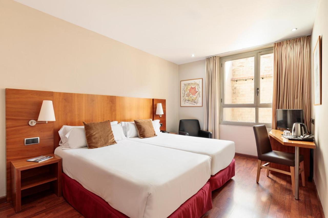 Aranea Hotel 3*