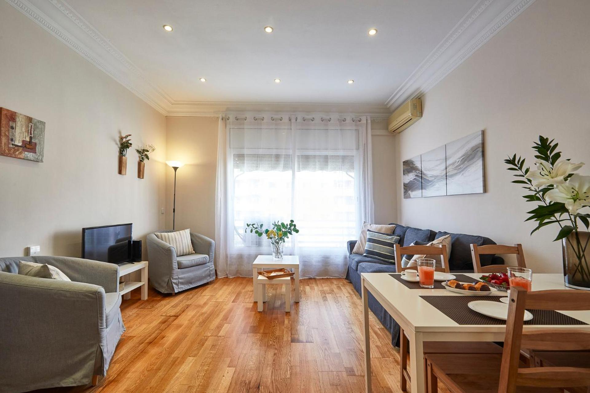 Apartamento Bbarcelona Gaudi Avenue Flat