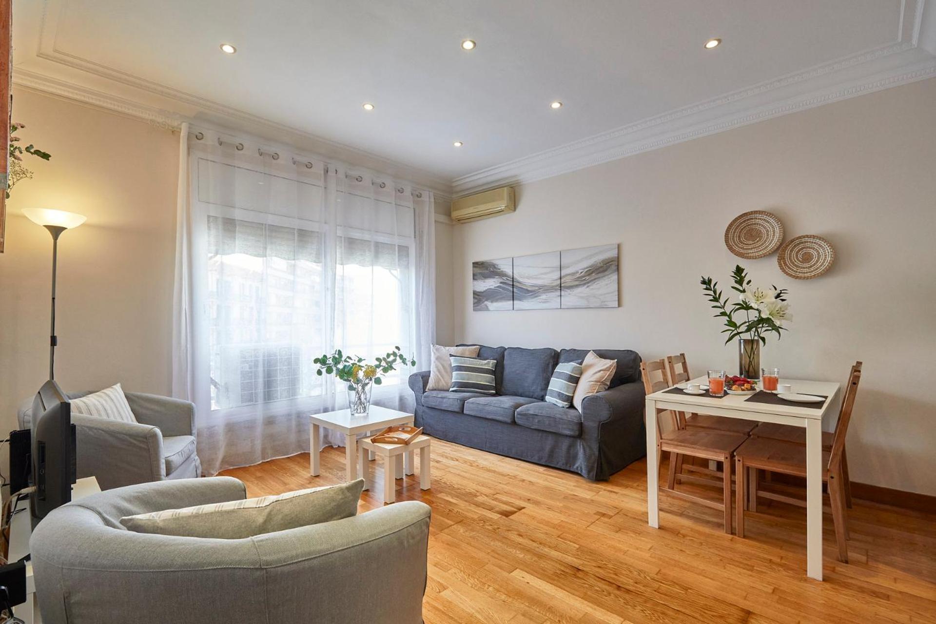 Apartamento Bbarcelona Gaudi Avenue Flat *