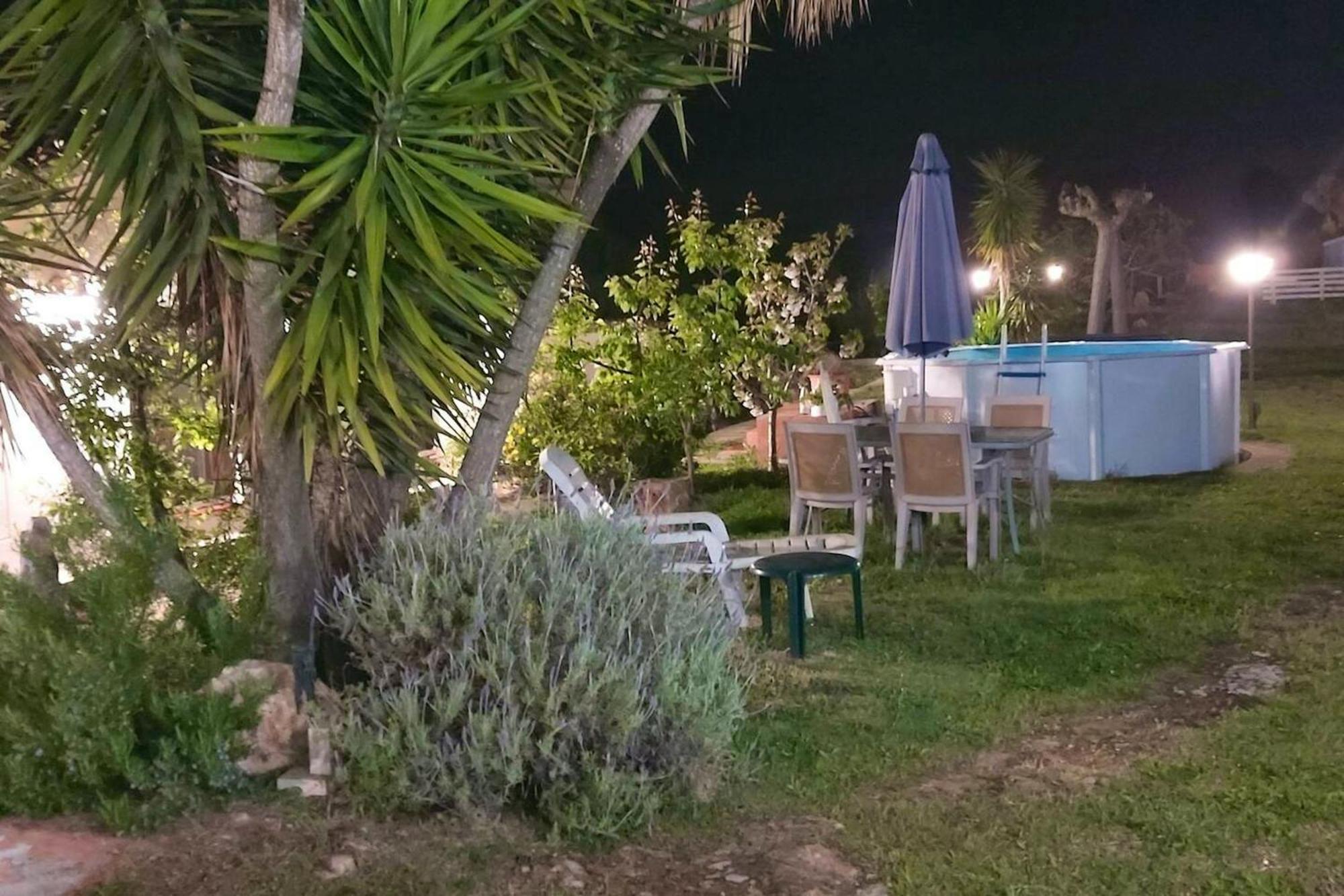 Chalet Holiday Carrer Les Roques Barcelone