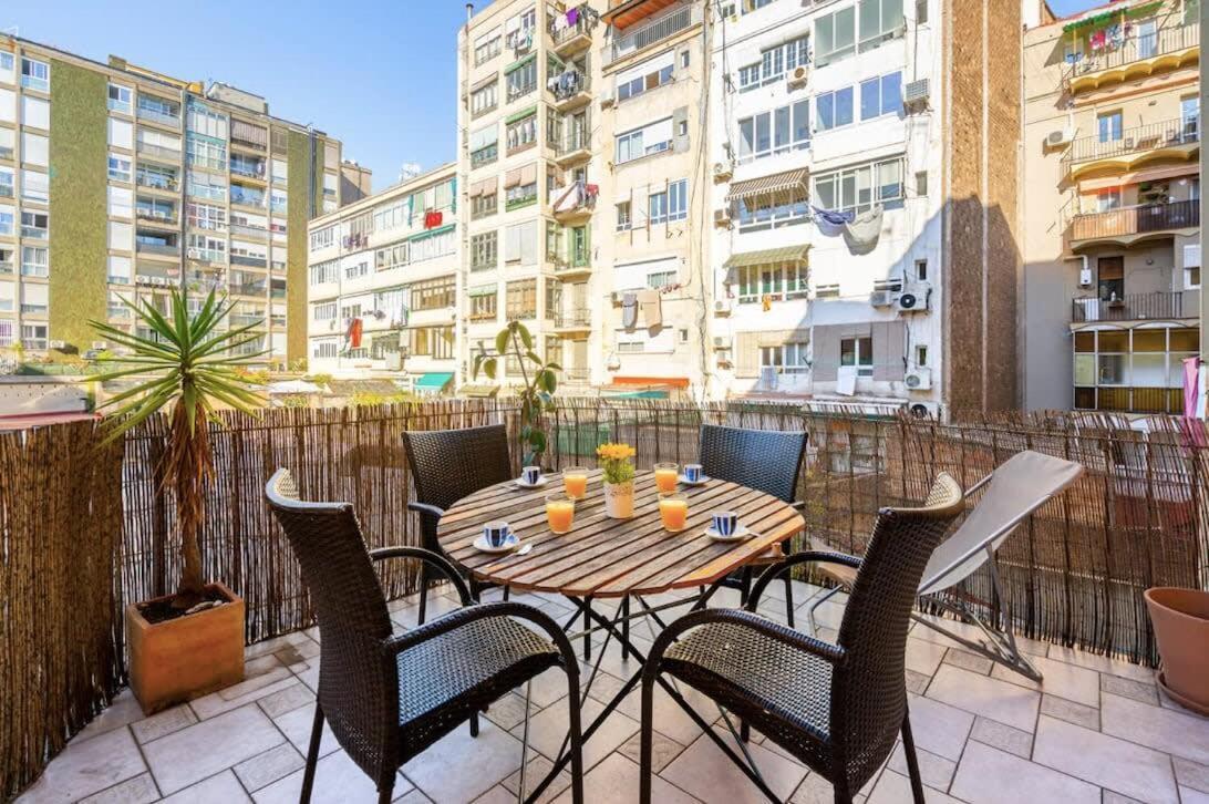 Historic With Private Terrace In Example *