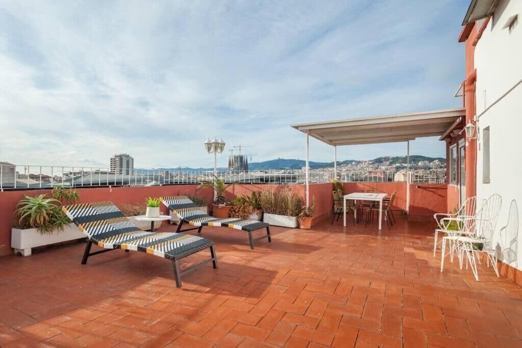 View Penthouse - 2 Bedroom
